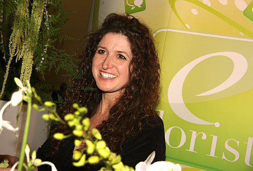 Tracey Rowbottom Tracey Rowbottom demonstrates on behalf of eFlorist at the Society of Floristry annual show