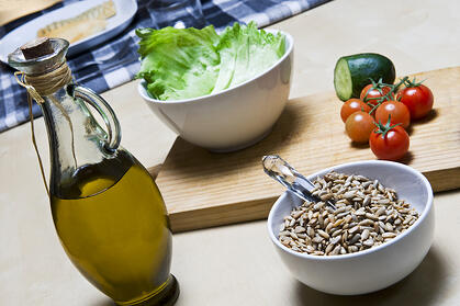 Sunflower seeds and sunflower oil